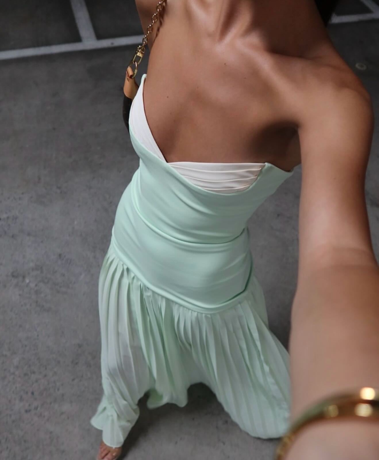 NICOLETTE DRESS